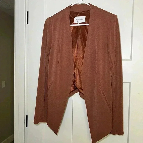 BCBGeneration Jacket Burnt Orange Women’s Size M Long Sleeve Shoulder Pads - Picture 1 of 7